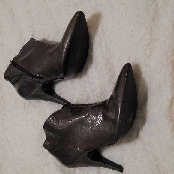 BCBGirls Shoes - Picture 2 of 7